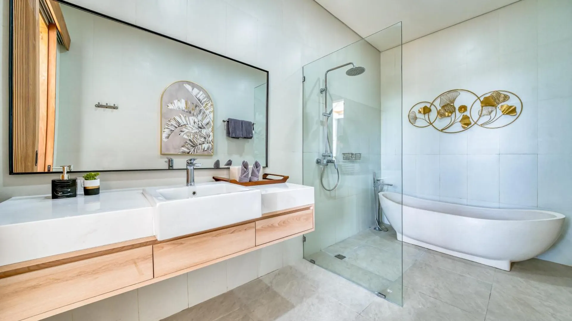 Villa Kangla - 3Br Luxurious Villa Seminyak